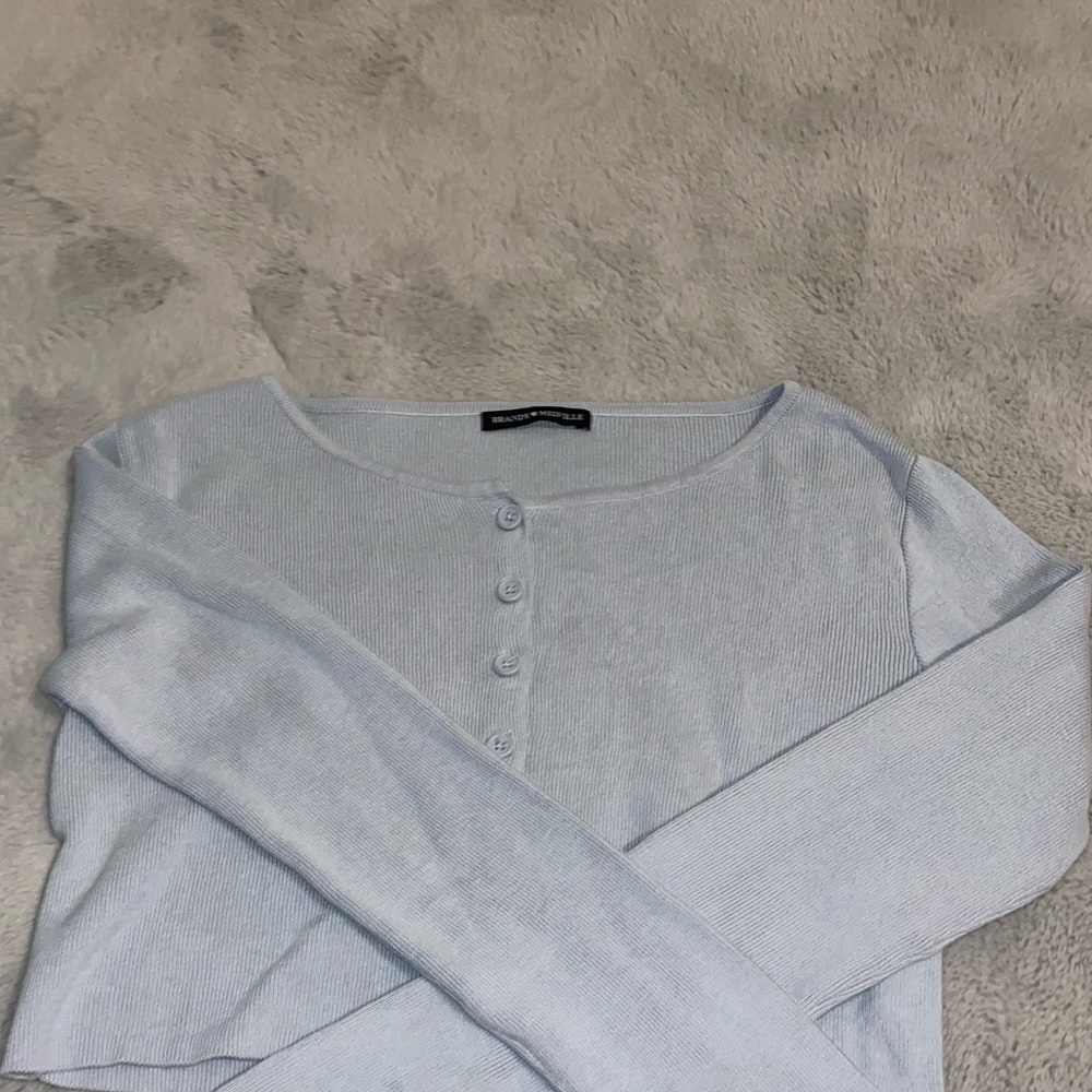 NEVER WORN BEFORE brandy melville shirt